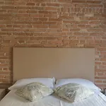 White Ostilia Guesthouse