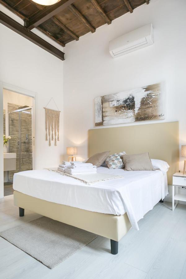 Affittacamere White Ostilia Roma