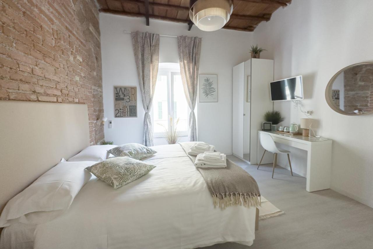 White Ostilia Guest house *