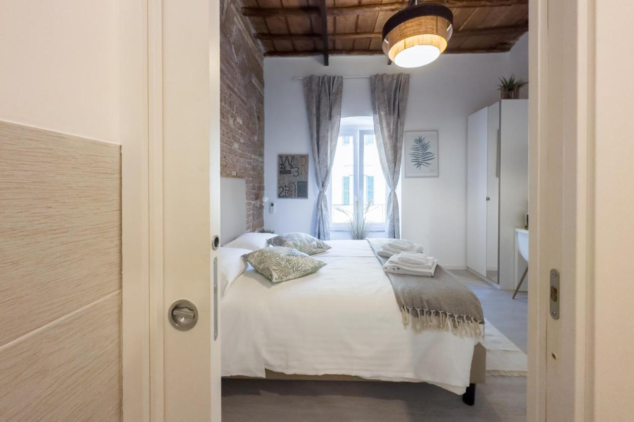 White Ostilia Guest house Rome